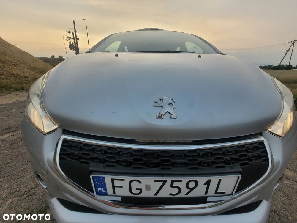 Peugeot 208 1.2 PureTech Active - 7