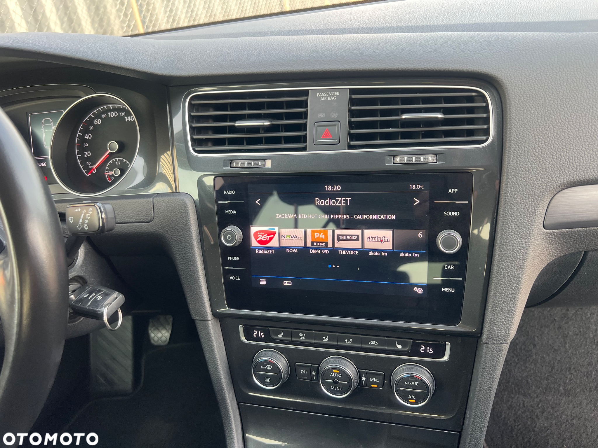 Volkswagen Golf VIII 1.5 TSI EVO Style - 13