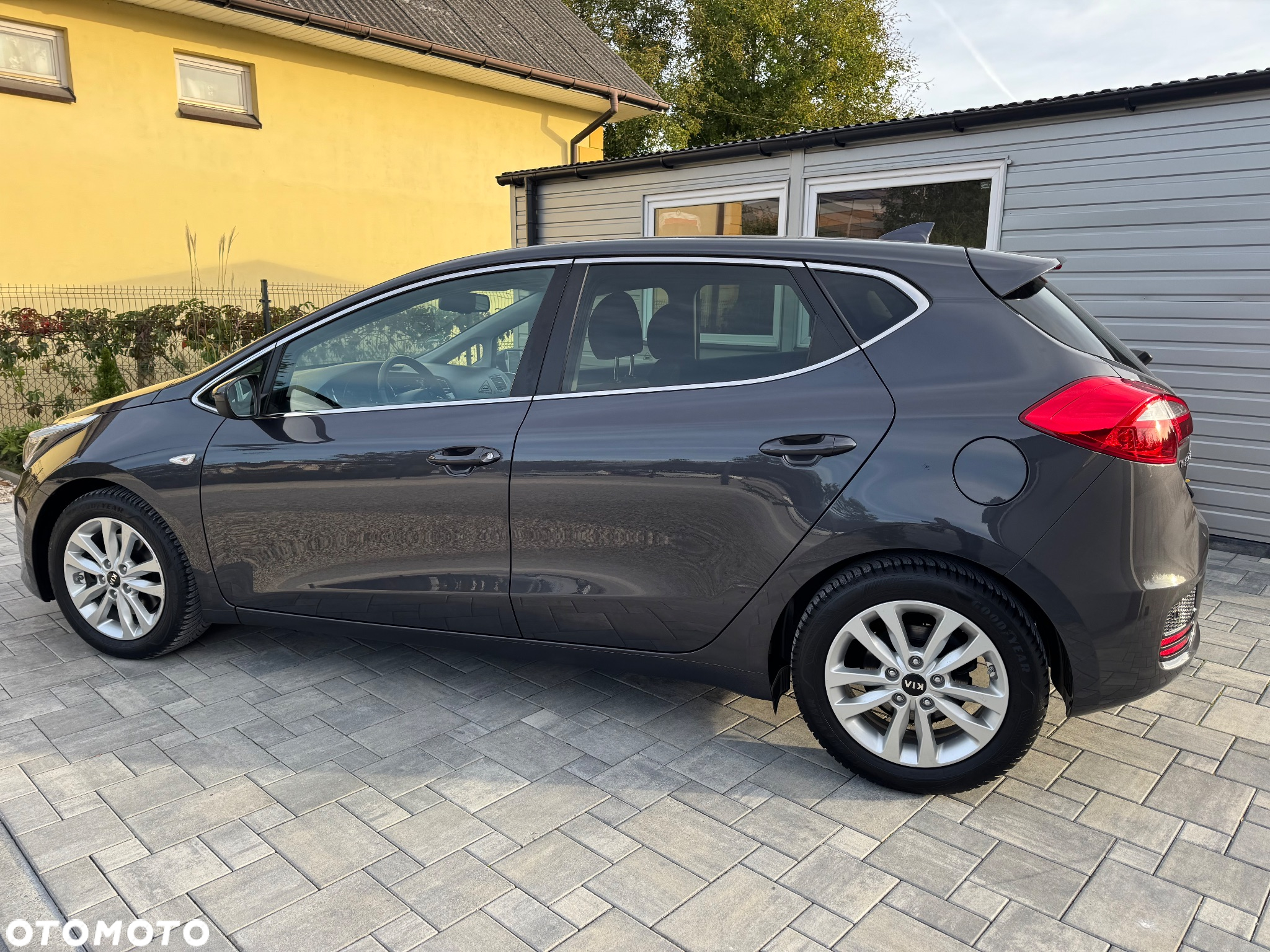 Kia Ceed 1.4 CVVT ISG Dream Team Edition - 10