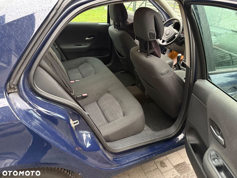 Renault Laguna 1.6 16V Expression - 12