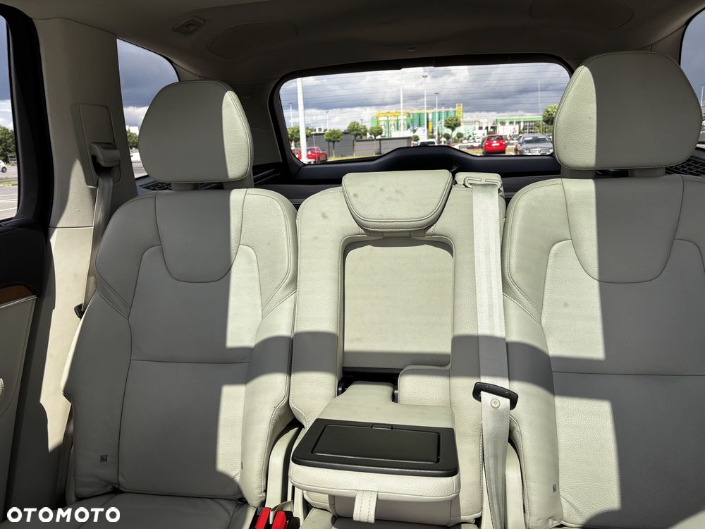 Volvo XC 90 B5 D AWD Inscription - 26