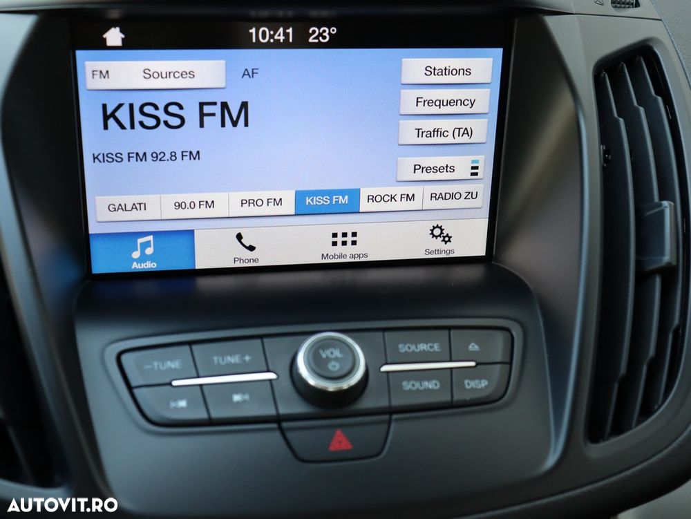 Ford Kuga - 22