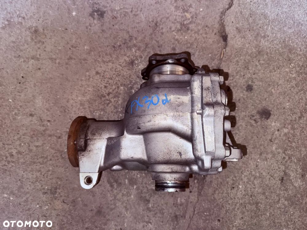 Most | Reduktor | Dyfer Infiniti FX 3.0D - 1