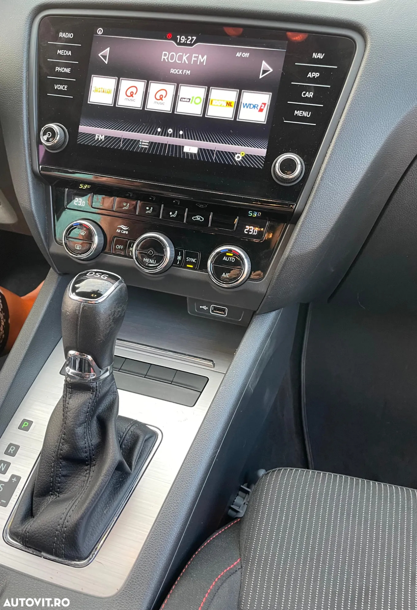 Skoda Octavia 1.6 TDI DSG Ambition - 5