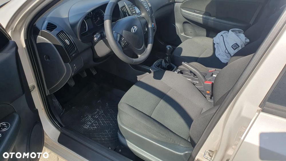 Hyundai i30 1.4 Comfort - 10