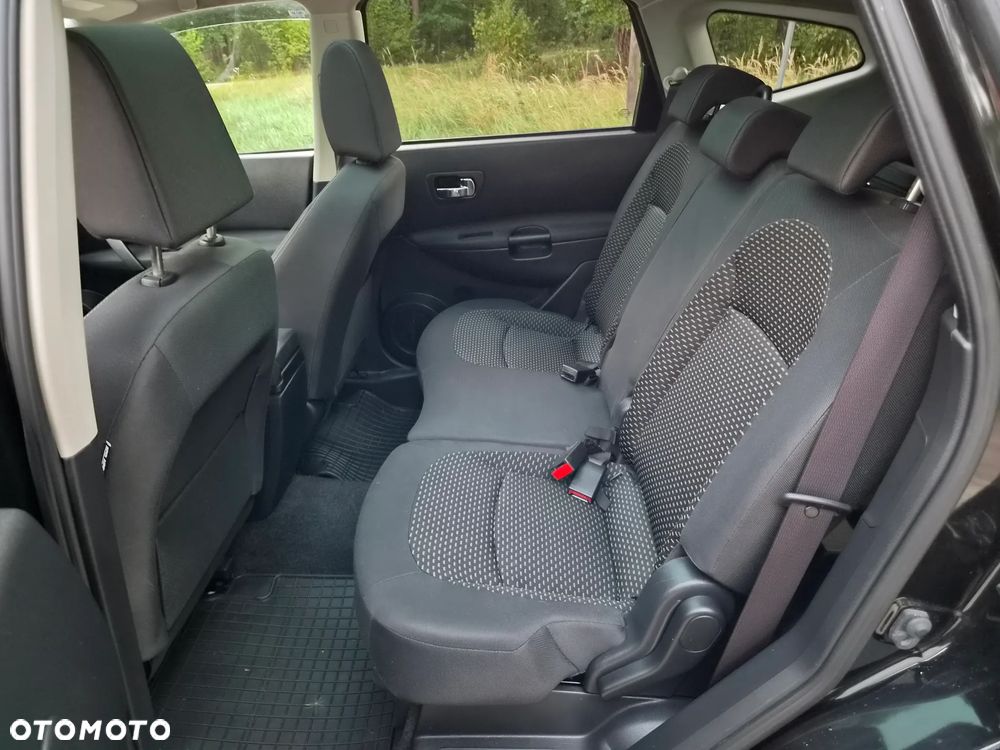 Nissan Qashqai+2 2.0 I-Way - 29