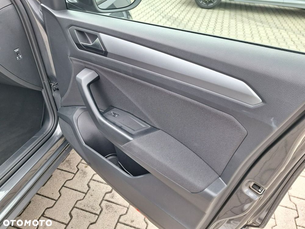 Volkswagen T-Roc 1.0 TSI Life - 31