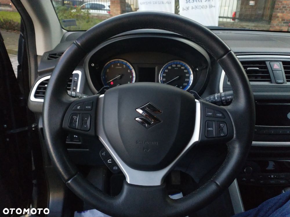 Suzuki SX4 S-Cross 1.6 VVT CVT 4x2 limited - 21