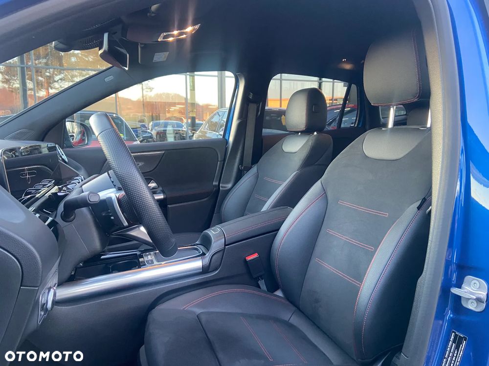 Mercedes-Benz GLA 200 AMG Line - 7