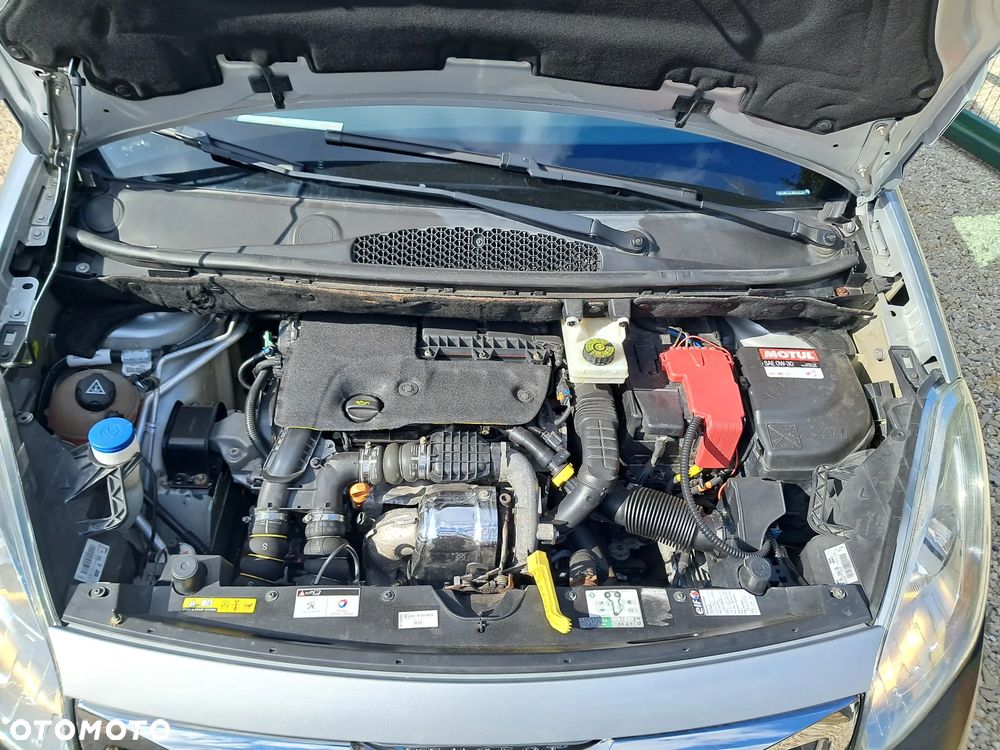 Peugeot Partner 1.6 BlueHDi Outdoor S&S - 10