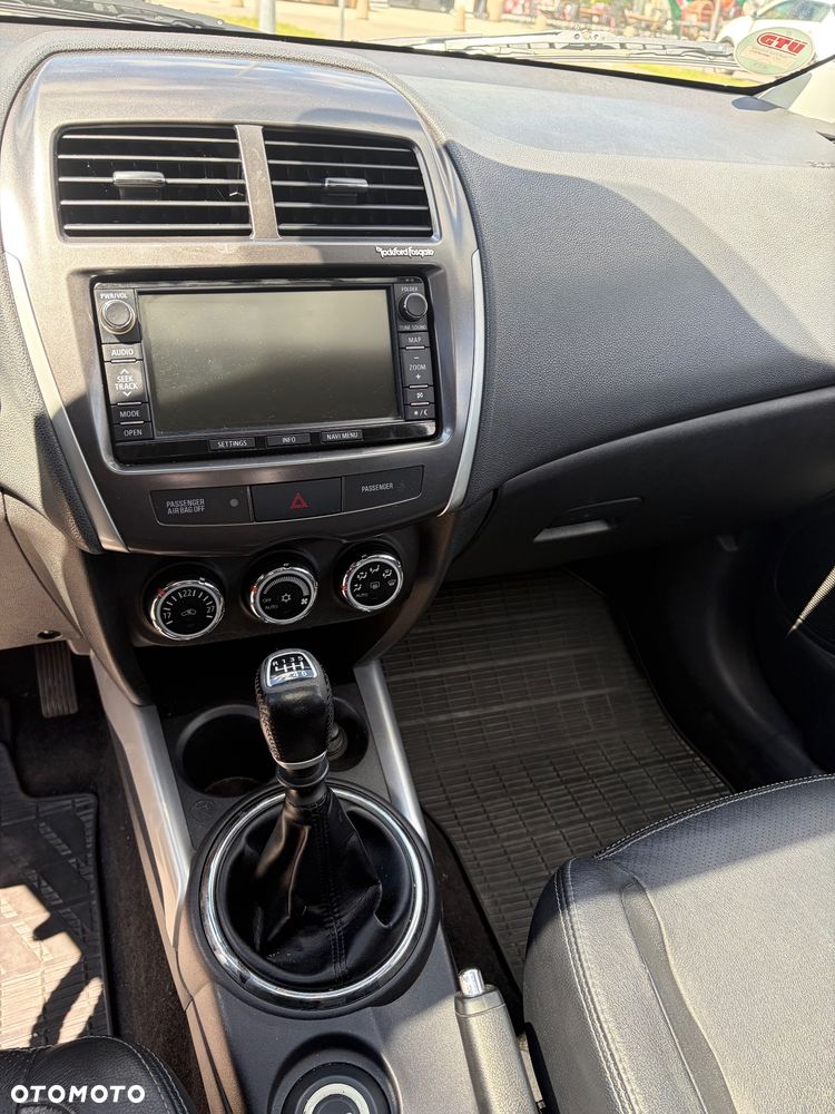 Mitsubishi ASX 1.8 DID Instyle NAVI 4WD AS&G - 16