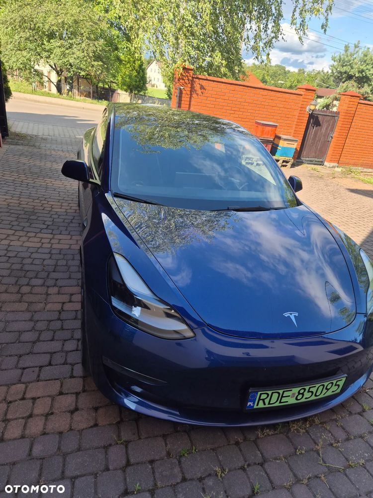 Tesla Model 3 Langstreckenbatterie Allradantrieb Dual Motor - 9