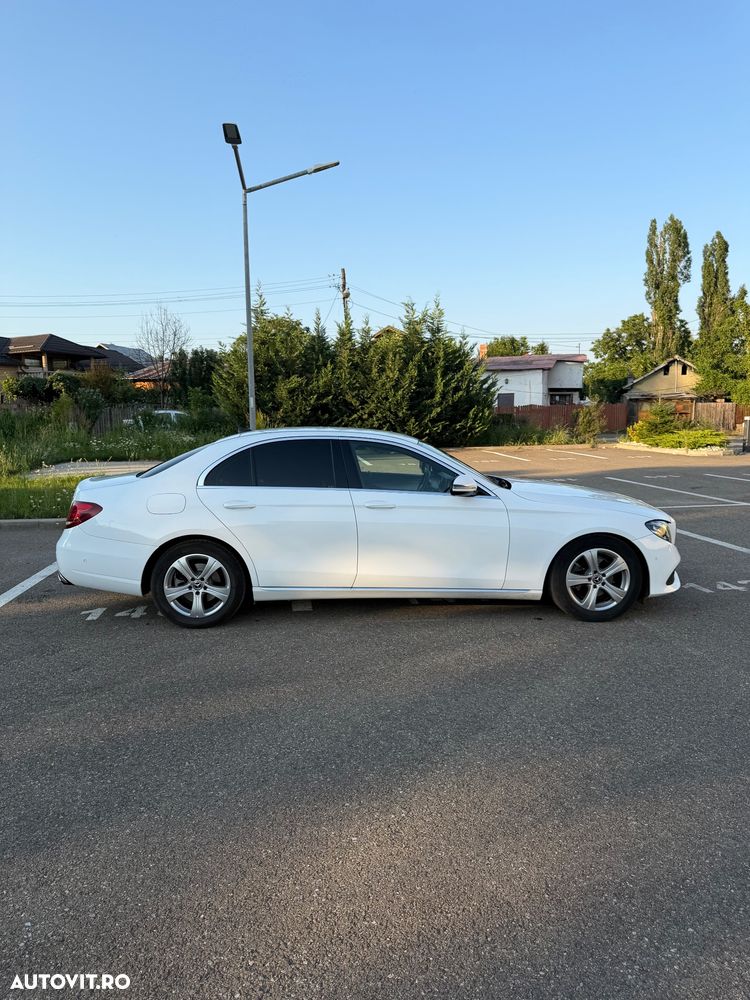 Mercedes-Benz E 200 d Aut. - 35