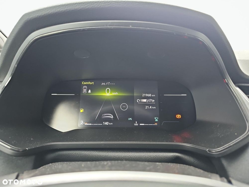 Renault Captur - 20