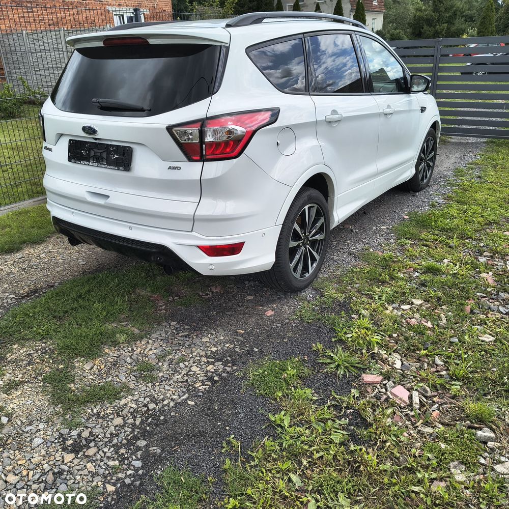 Ford Kuga 2.0 TDCi AWD ST-Line - 7
