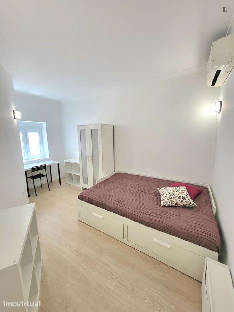 Quarto - localizado em Rio Tinto Porto - Grande imagem: 3/60