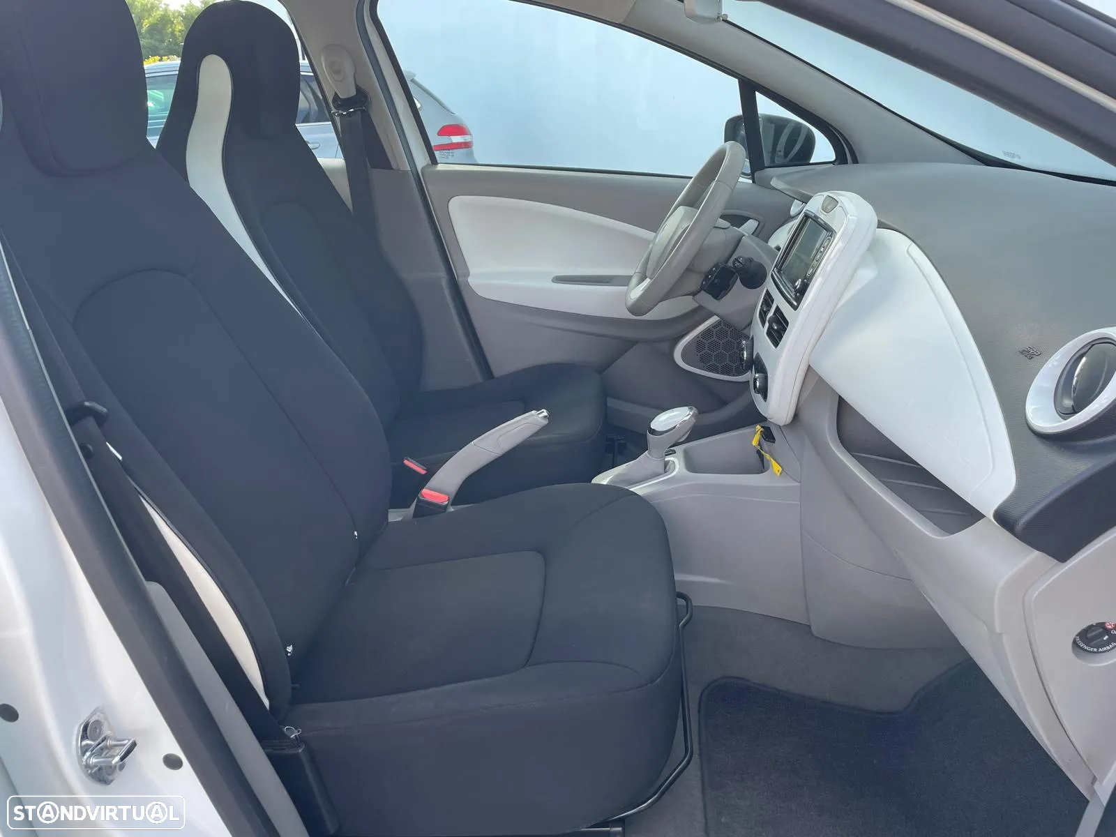 Renault Zoe (c/ Bateria) Life 40 - 24