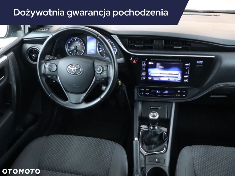 Toyota Corolla - 9