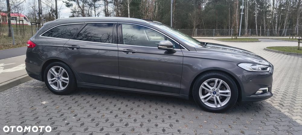 Ford Mondeo 2.0 TDCi STart-Stopp PowerShift-Aut Titanium - 3