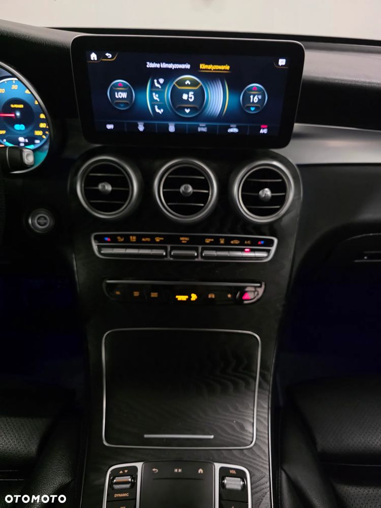 Mercedes-Benz GLC 300 de 4Matic 9G-TRONIC AMG Line Plus - 16