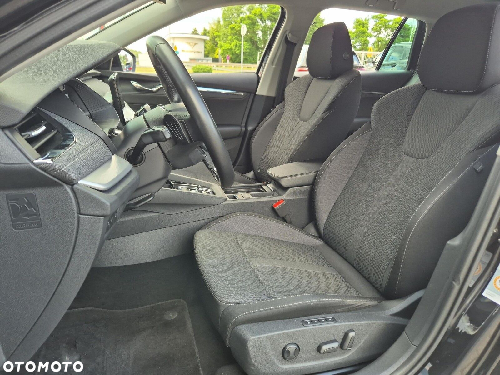 Skoda Octavia 2.0 TDI Style DSG - 11