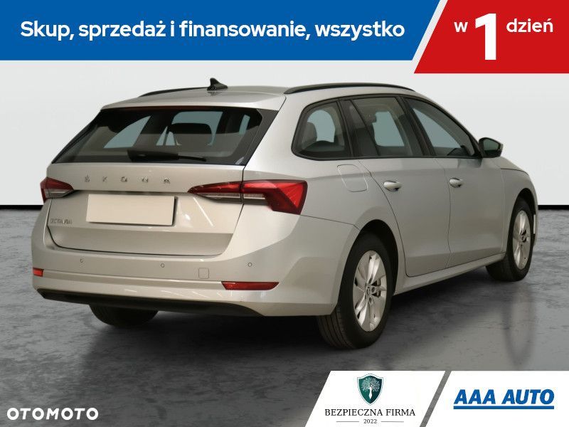 Skoda Octavia - 7