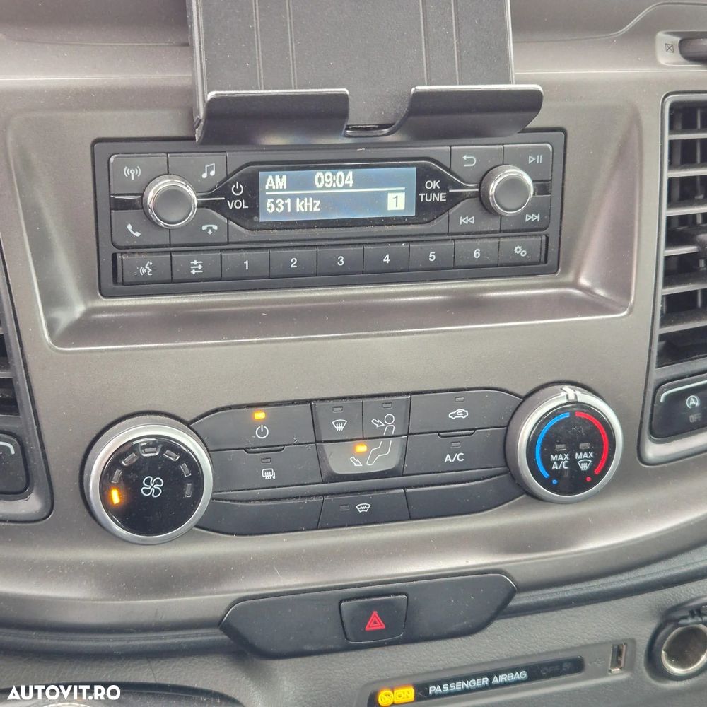 Ford Transit - 8