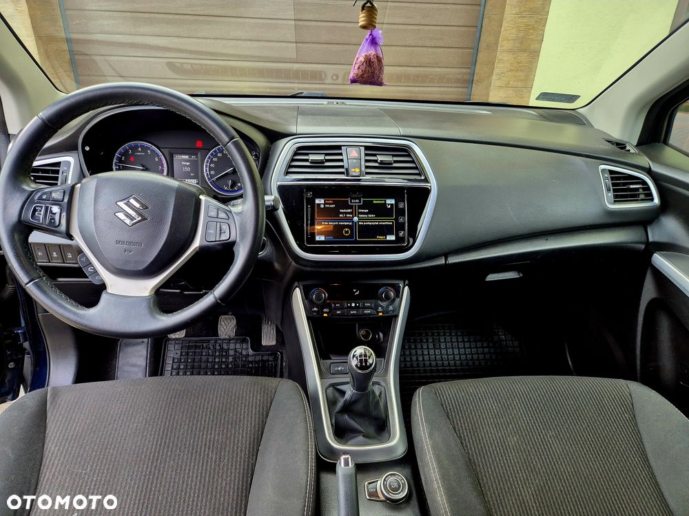 Suzuki SX4 S-Cross - 10