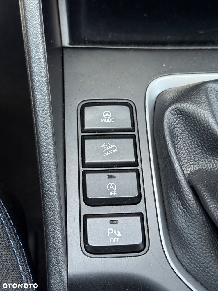 Hyundai Tucson blue 1.6 GDi 2WD Navi - 17