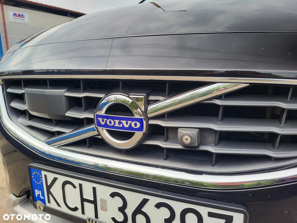 Volvo V60 D5 Geartronic Summum - 9