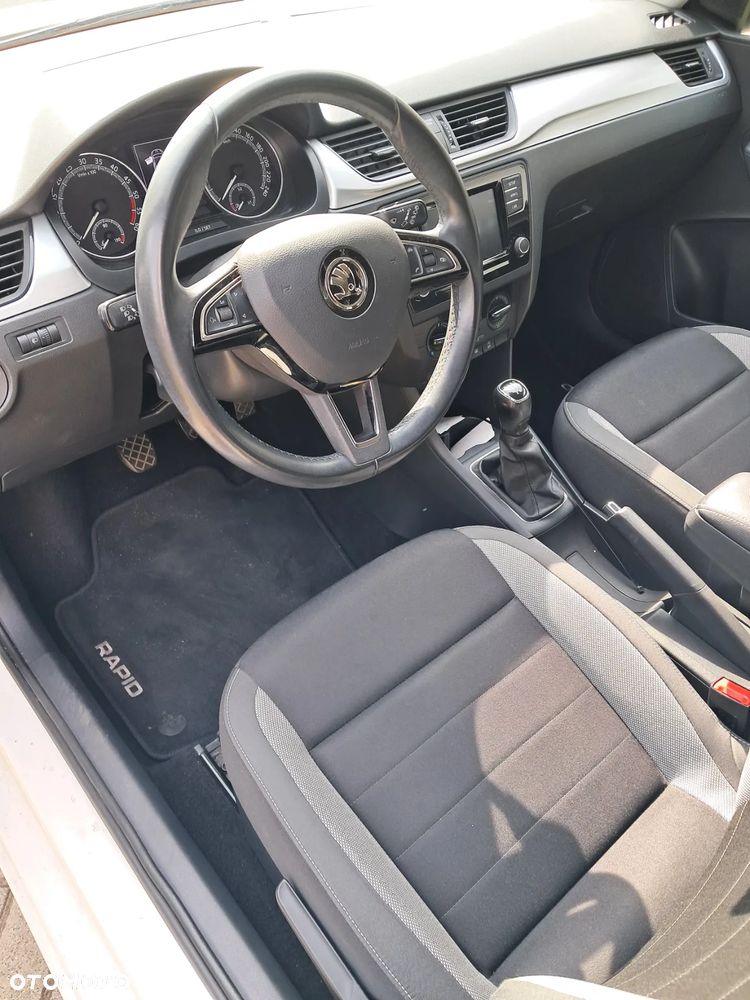 Skoda RAPID Spb 1.6 TDI DPF Ambition - 5