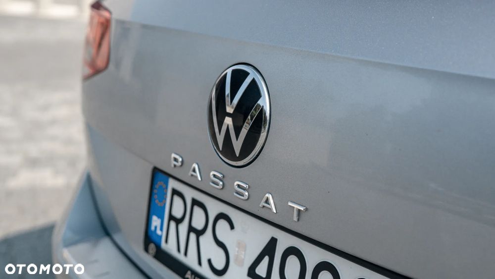 Volkswagen Passat Variant 2.0 TDI SCR DSG Comfortline - 13