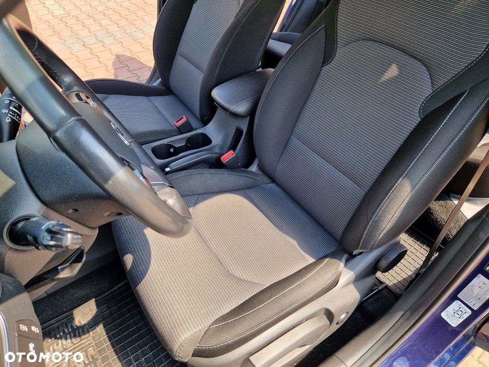 Hyundai i30 1.4 GO Plus - 22