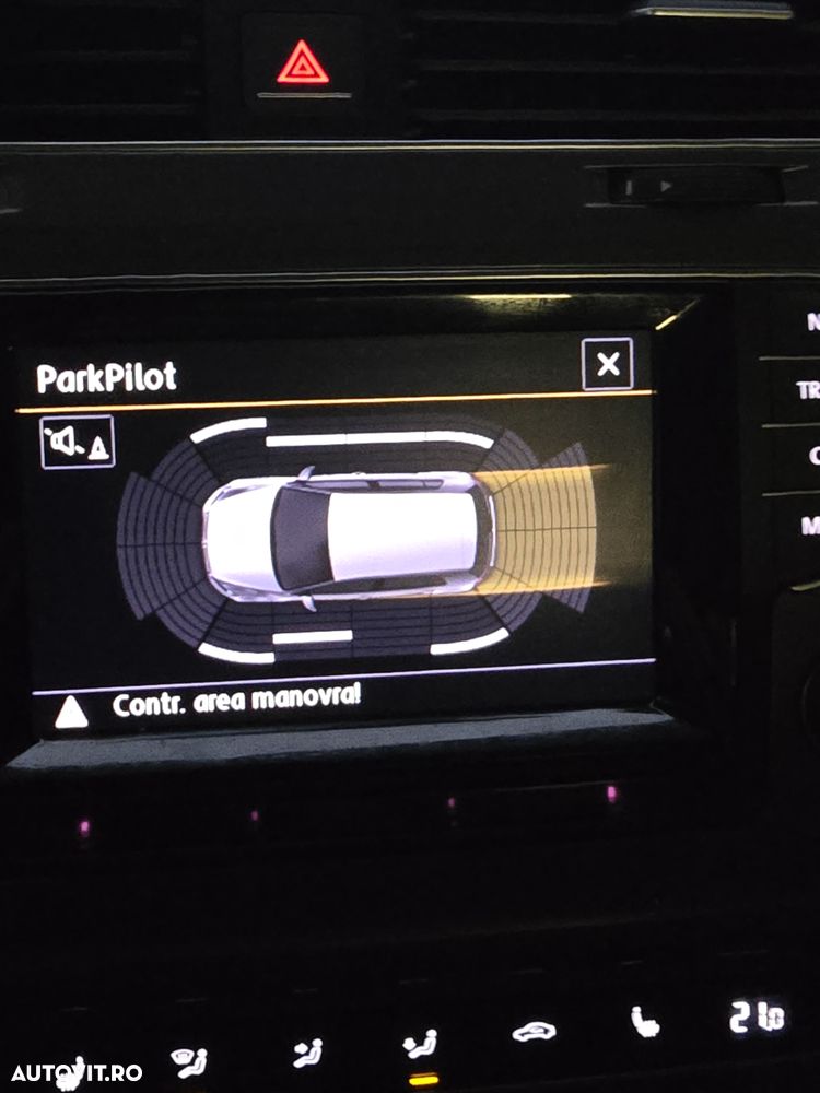 Volkswagen Golf - 20