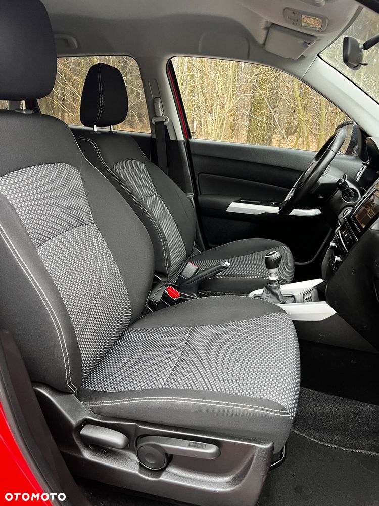 Suzuki Vitara 1.6 DDiS (4x4) Allgrip Comfort - 9