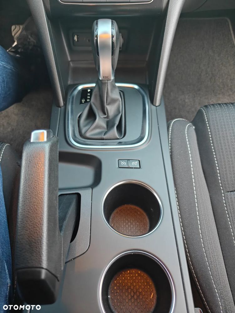 Renault Megane TCe 140 GPF EDC BUSINESS EDITION - 26