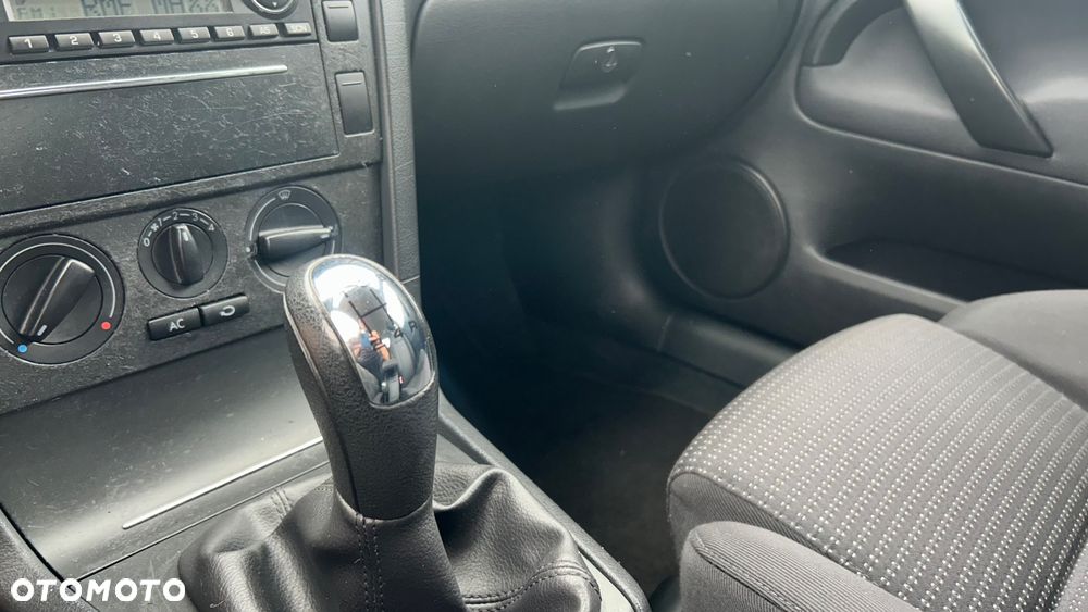 Skoda Superb 2.0 Comfort - 22