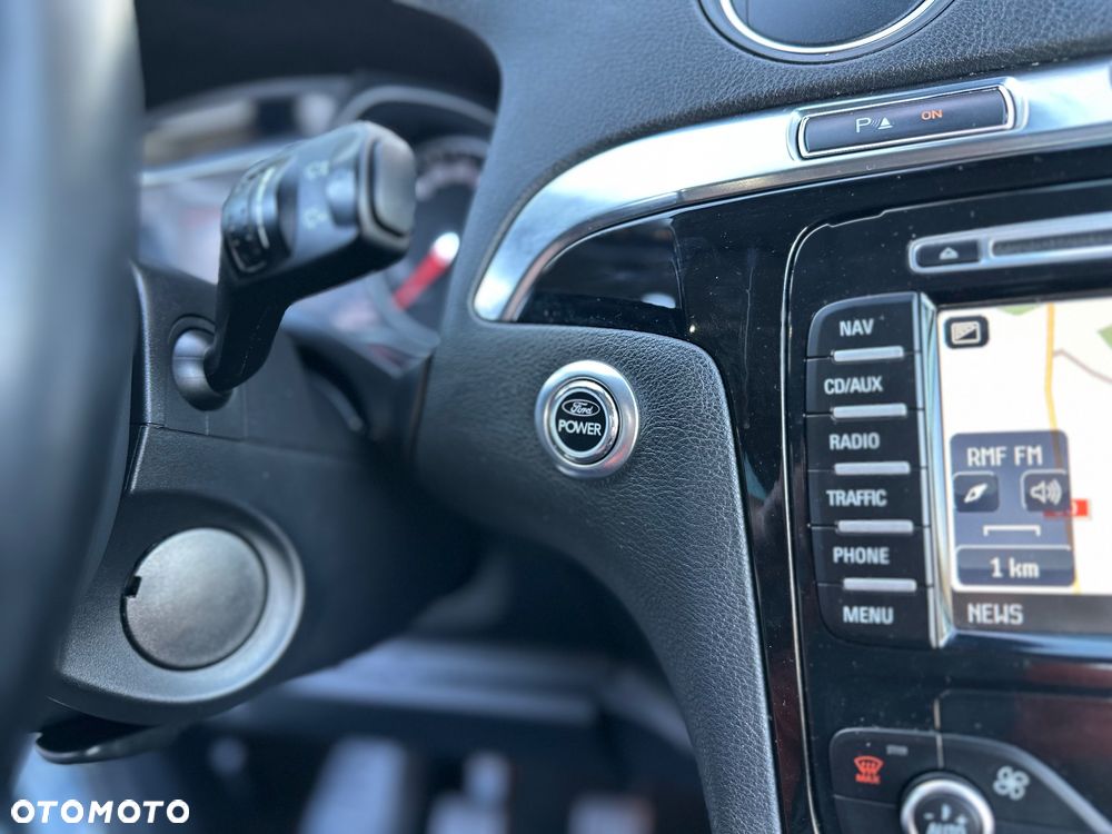Ford S-Max 2.0 TDCi Titanium - 23