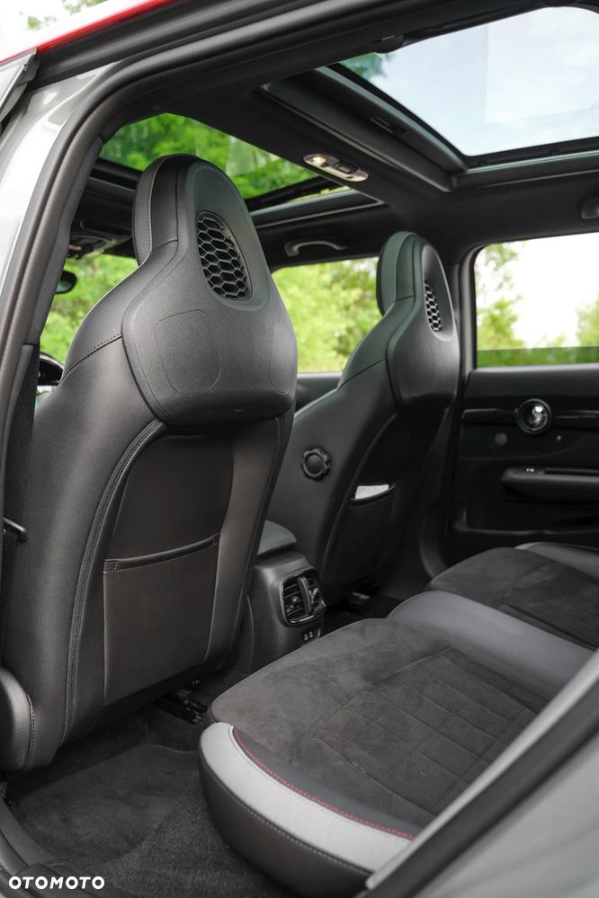 MINI John Cooper Works - 26