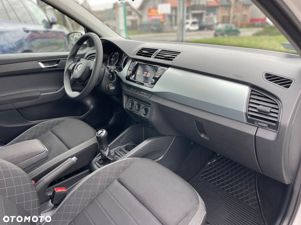 Skoda Fabia 1.0 TSI Ambition - 21