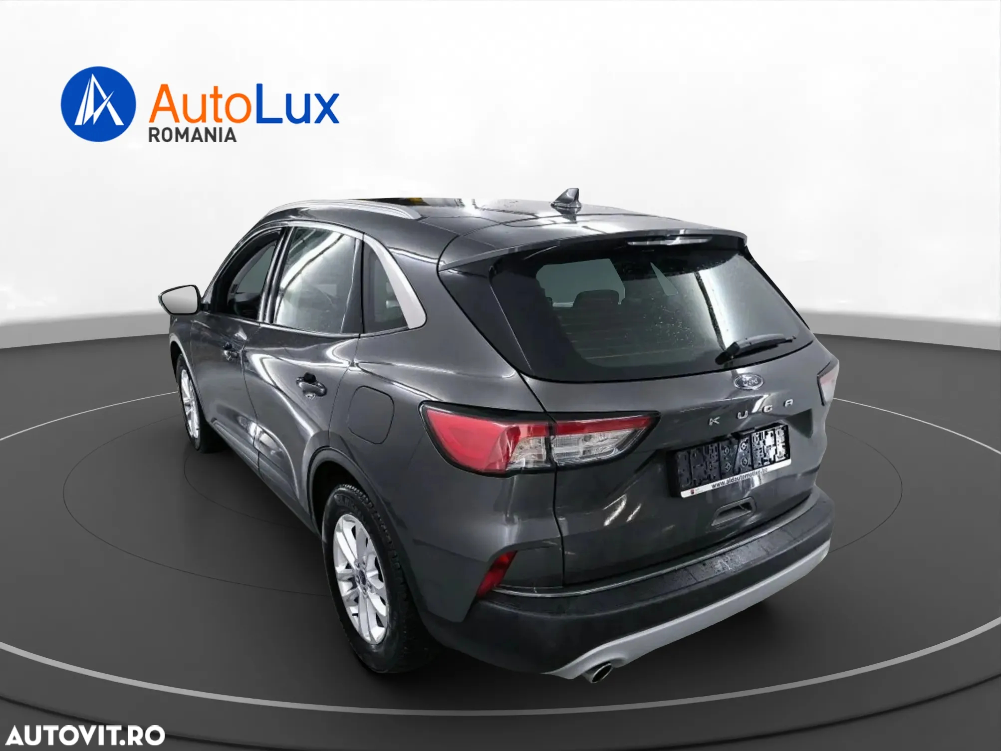 Ford Kuga 1.5 EcoBlue Aut. TITANIUM - 3