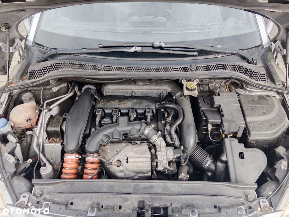 Peugeot RCZ 1.6 THP - 19