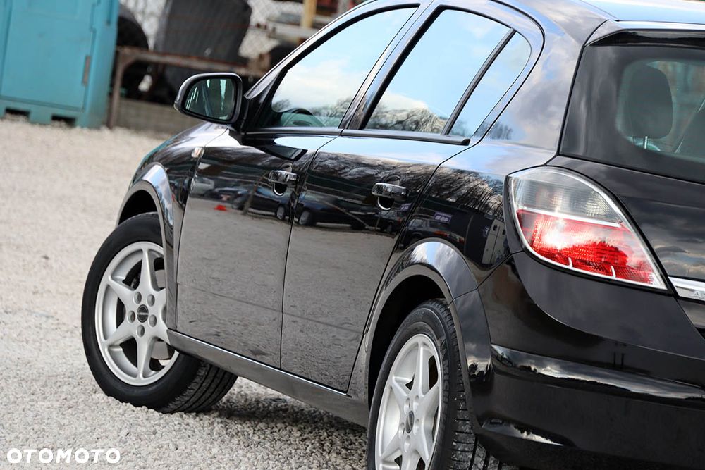 Opel Astra 1.6 ECOFLEX Start/Stop Innovation - 16