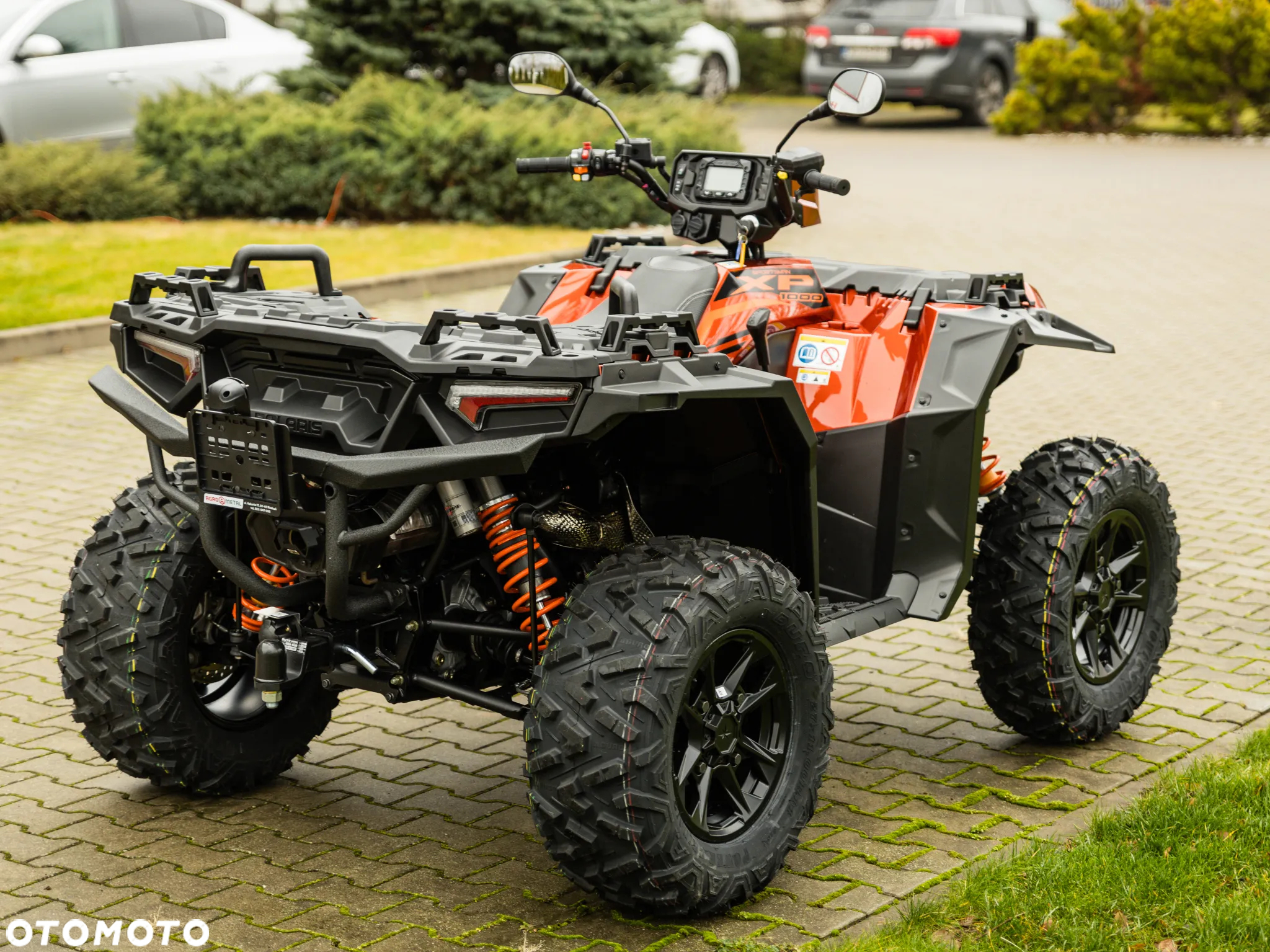 Polaris Sportsman - 8