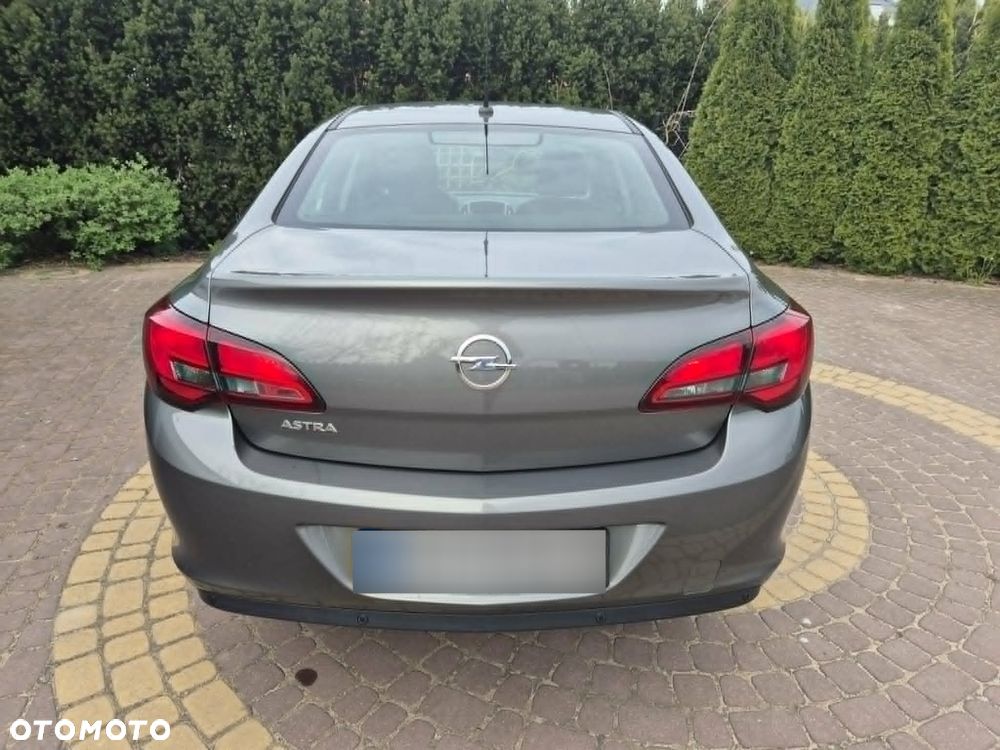 Opel Astra 1.6 Business - 6