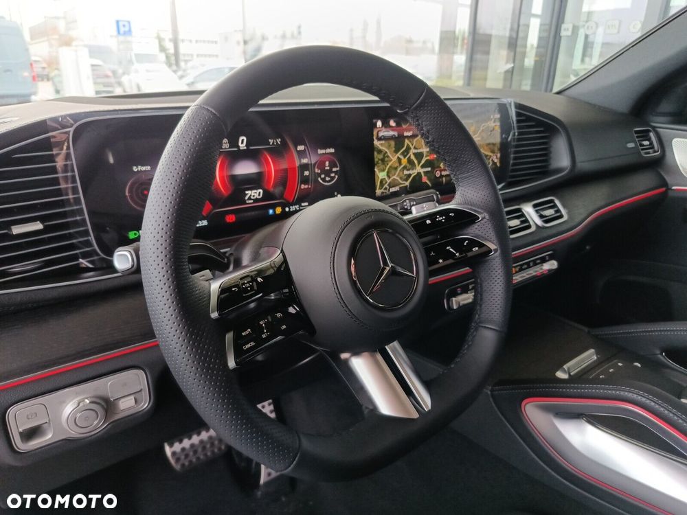 Mercedes-Benz GLE - 19