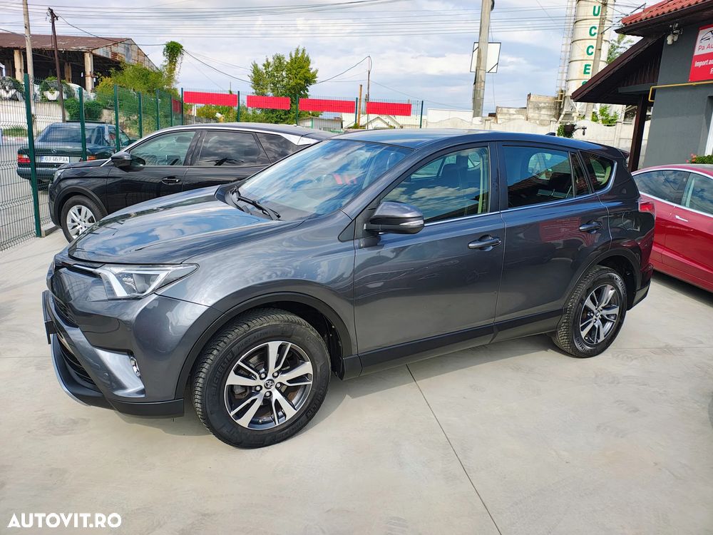 Toyota RAV4 2.0 D-4D 4x2 Start-Stop Executive - 28