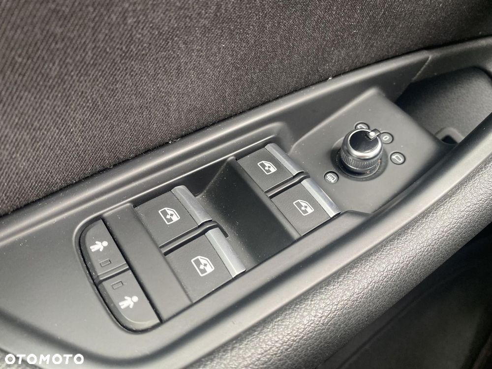 Audi A4 Limousine - 26