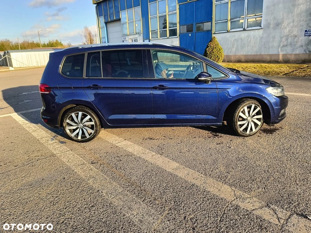 Volkswagen Touran 2.0 TDI SCR DSG Highline - 7
