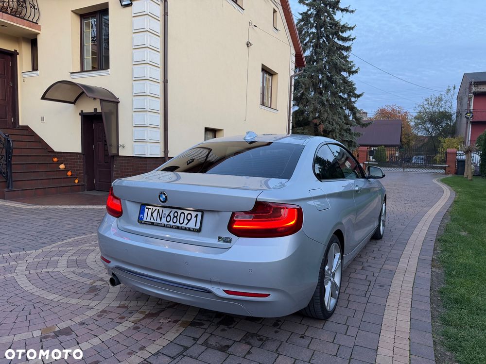 BMW Seria 2 220d Sport-Aut Sport Line - 17